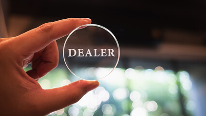 The word dealer is laser-engraved into the glass plate, the concept of a dealer with trust and confidence with a leading company.