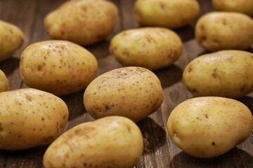 Kentang. Potatoes are a type of tuber that is rich in nutrients and has various health benefits.