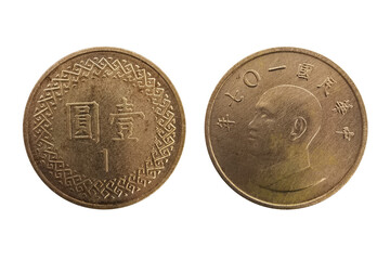 Taiwan 1 New Dollar 2001 coin, made of Copper-aluminium-nickel, Chiang Kai-shek bust left