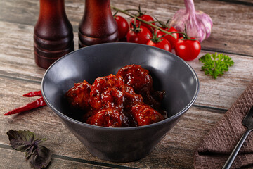 Beef meatballs with tomato sauce