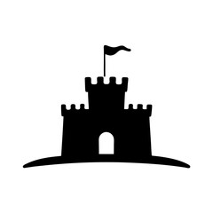 Obraz premium Black Icon of a Sandcastle, A black silhouette of a sandcastle with a flag, representing beach activities, children, or summer fun. 