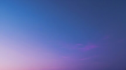 Obraz premium A hyper realistic image captures a blue and purple gradient, subtly shifting like a twilight sky, ideal for web design.