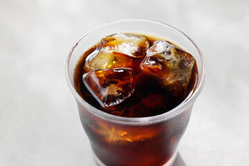 グラスに注いだアイスコーヒー　Iced coffee served in a glass