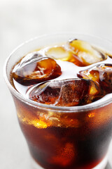 グラスに注いだアイスコーヒー　Iced coffee served in a glass
