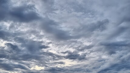 Obraz premium The Dramatic Sky Filled with Overcast Clouds Before a Storm.