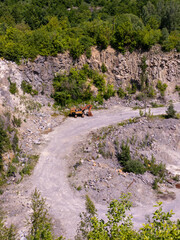 Granite quarry and old technique