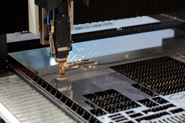 metal cutting process by CNC laser cutting machine