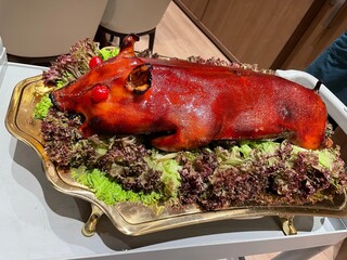 roasted pig on the grill