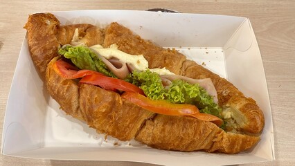 sandwich with ham and cheese