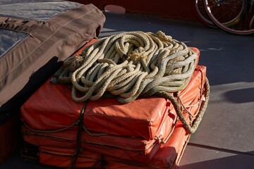 Rope in a pile