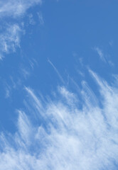 Overlay de Ciel Bleu avec nuages blanc – Texture Lumineuse pour Retouche Photo
