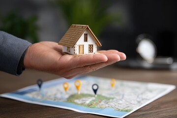 Secure home policy: property coverage, dwelling protection, estate risk, housing plan, asset shield, structure safety, residence contract, liability term, damage clause, ownership safeguard