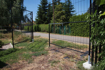 Bauzaun als Festinstallation