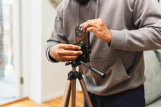 Setting Up Smartphone on Tripod for Recording