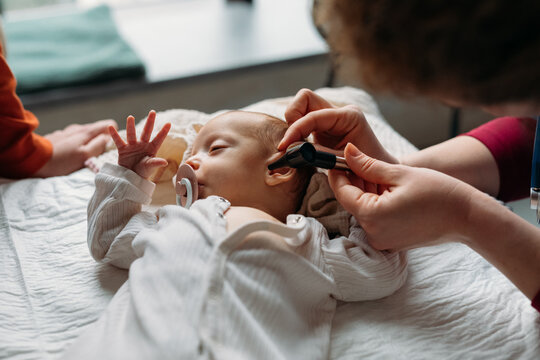 Pediatric infant exam
