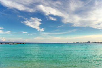 Sea shore on the Caribbean beach in the Zona Hoteleria in Cancun.