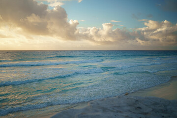 Sea shore on the Caribbean beach in the Zona Hoteleria in Cancun.