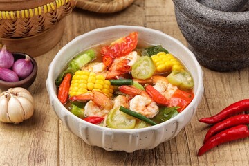 Gangan Udang or Sayur Asem Palembang has a combination of spicy, savory and slightly sour flavors.