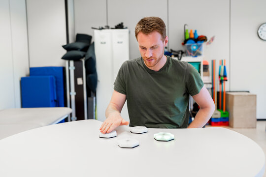 Patient doing cognitive rehabilitation exercises