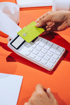 Contactless card payment 