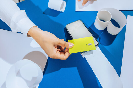 Contactless card payment 