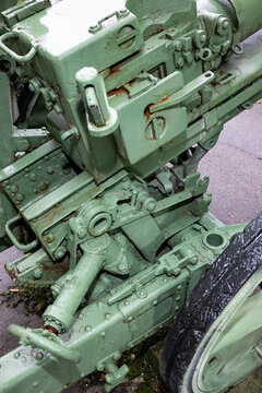 Heavy metal machinery