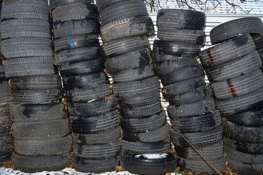 Many old car tires