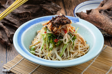 Lao Gan Ma Cucumber Bean Sprouts with Shredded Chicken