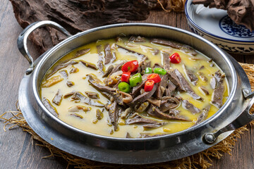 Spicy and sour mutton soup