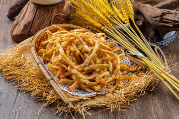 Deep-fried seafood mushrooms