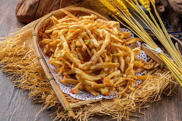Deep-fried seafood mushrooms