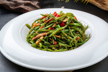 Hunan-style Shredded Pork with Shredded Beans