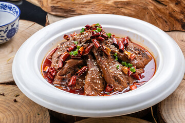 Dry pot spicy duck head