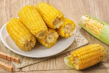 Jagung Rebus. Boiled corn is a very rich source of dietary fiber.