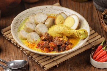 Lontong opor ayam is a culinary specialty of the Cap Go Meh celebration to be enjoyed together as an expression of gratitude for God's blessings to humanity
