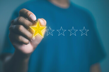 The dissatisfied customer left a negative review and a one-star rating on the popular online shopping platform. His complaint about the poor service was accompanied by a sad emoticon.