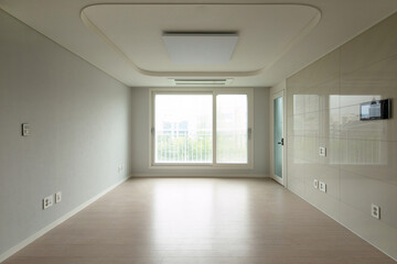 If you make the art wall where you place the TV glossy, the light will reflect badly..jpg