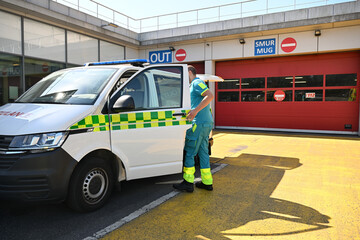 Urgences santé soins medecine secours ambulances