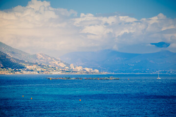 Vue sur le golfe d'Ajaccio près des Iles Sanguinaires en Corse du Sud en France