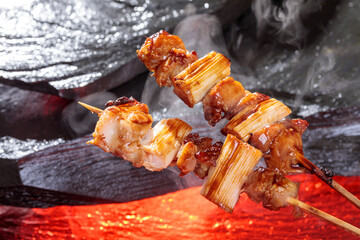 焼き上がる焼き鳥イメージ