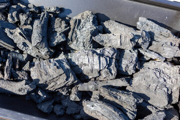 Charcoal chunks for barbecue grilling and heating