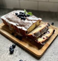 cheesecake with berries