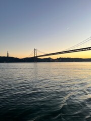 25 abril, Bridge