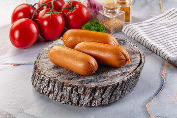 Boiled pork sausages for breakfast