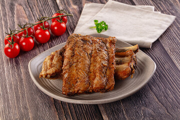 Steamed pork ribs with spices