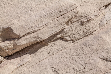 The Entrada Sandstone（Middle Jurassic） is a formation in the San Rafael Group，Mostly fine-grained sandstone. Toadstool Hoodoos Trail, Kane County, Utah geology . Weathering, erosion.