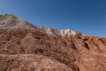 The Entrada Sandstone（Middle Jurassic） is a formation in the San Rafael Group，Mostly fine-grained sandstone. Toadstool Hoodoos Trail, Kane County, Utah geology . Weathering, erosion.