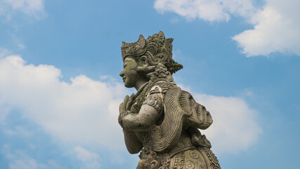 Obraz premium traditional balinese building architecture, balinese hinduism temple