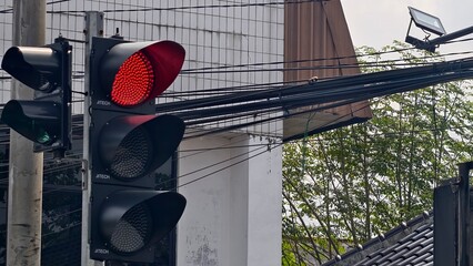 Traffic Lights and Urban Scenery, A Waiting Game in the City