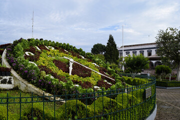 Reloj floral lateral en pueblo mágico, Zacatlán de las manzanas, Puebla, México
